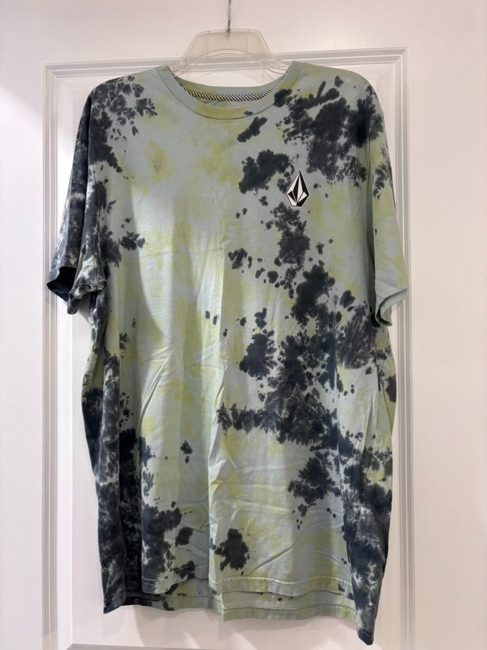 Men's Volcom Blue and Green Tie Dye Cotton T Shirt
